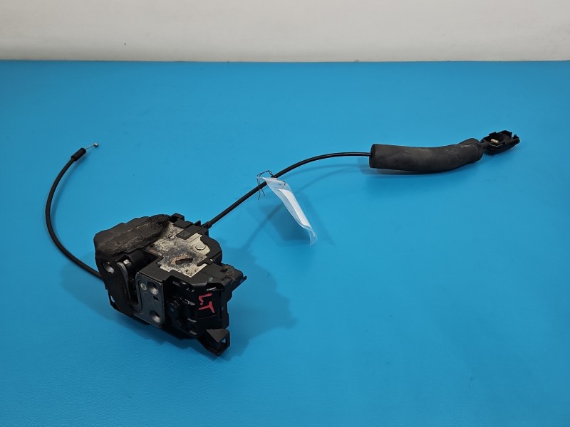 Zamek tył lewy 825030574R Renault Megane III 6PIN