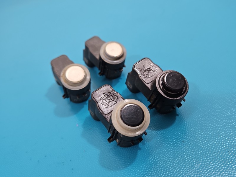 Czujnik parkowania PDC Peugeot 5008 9677783277 beżowy