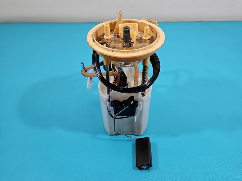 pompka Pompa paliwa Vw Sharan II 10- 2.0 tdi 7N0919050D, A2C53319054 Volkswagen, 4+3PIN pompka Pompa paliwa Vw Sharan II 10- 2.0 tdi 7N0919050D, A2C53319054 Volkswagen, 4+3PIN