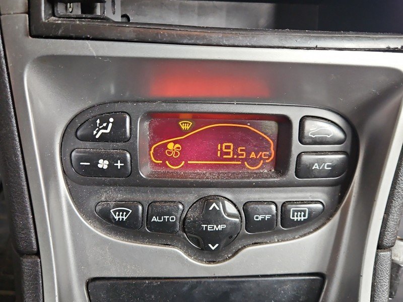 Konsola panel nawiewu Peugeot 307 96430991XT, 216697294 Konsola panel nawiewu Peugeot 307 96430991XT, 216697294