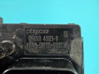 Skrzynka bezpieczników Opel Zafira B 13206754