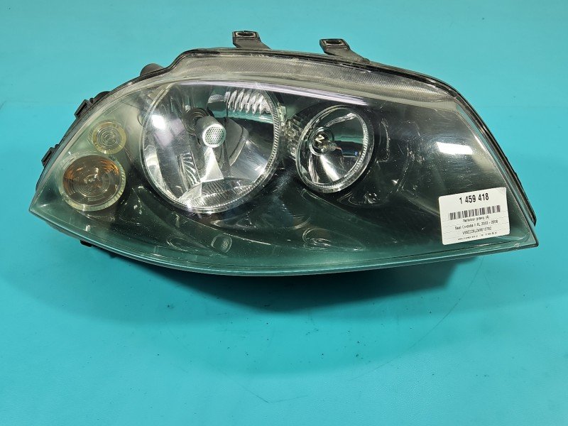Reflektor prawy lampa przód Seat Cordoba II 6L EUROPA Reflektor prawy lampa przód Seat Cordoba II 6L EUROPA