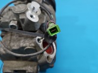 Sprężarka klimatyzacji kompresor Vw Passat B5 1.6 8V 8D0260808, 447220-8180