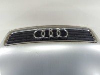 Maska przednia Audi A4 B5 srebrny
