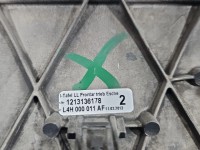 Listwa dekor deski AUDI A8 D4 4H 4H0867420, 4H0867419, 4H0867410 Europejska, 9szt, Odprysk na listwie ozdobnej tunelu, rysy. KPL
