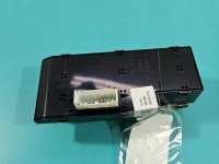 Przełącznik szyb Hyundai Elantra VI 15-20 93570F2100 EU