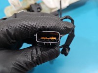 Klamka przód lewa zewnętrzna Kia Sportage III 10-15 90880-00400