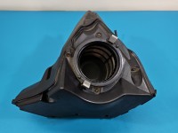 Obudowa filtra powietrza Audi A5 8T 3.0 tdi 8K0133835B, 8K0133837B