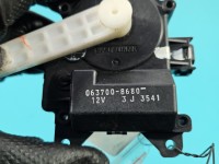 Silniczek nawiewu NAGRZEWNICY Toyota Avensis II T25 063700-8680 EUROPA