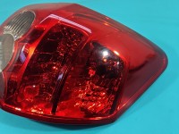 Lampa tył prawa KOITO Toyota Auris I HB