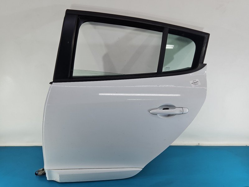 Drzwi tył lewe Renault Megane III HB 5d biały DV369