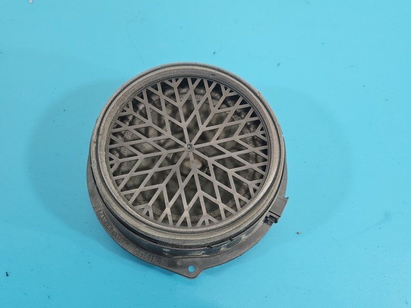 Głośnik AUDI A4 B8