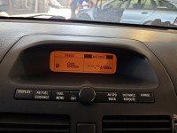 Wyświetlacz Toyota Avensis II T25 86110-05020 monitor