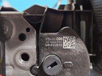 Zamek przód prawy 146096, 16943119 Opel Grandland EUROPA delikatne wgniecenie, 6 pin