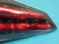 Lampa tył lewa TOYOTA, Z KLAPY 16-18 Osad od środka mikropęknięcia Toyota Rav4 IV HB