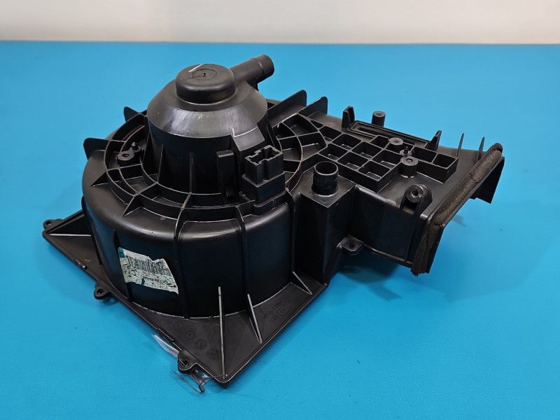 Dmuchawa nawiewu wentylator Nissan Almera N16 europa 27200BN917