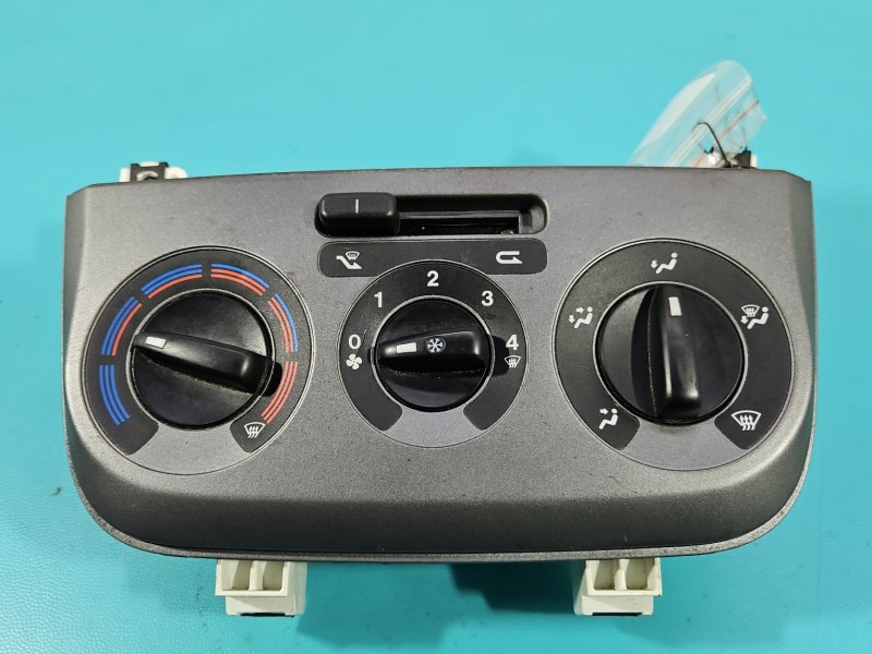 Konsola panel nawiewu Fiat Linea