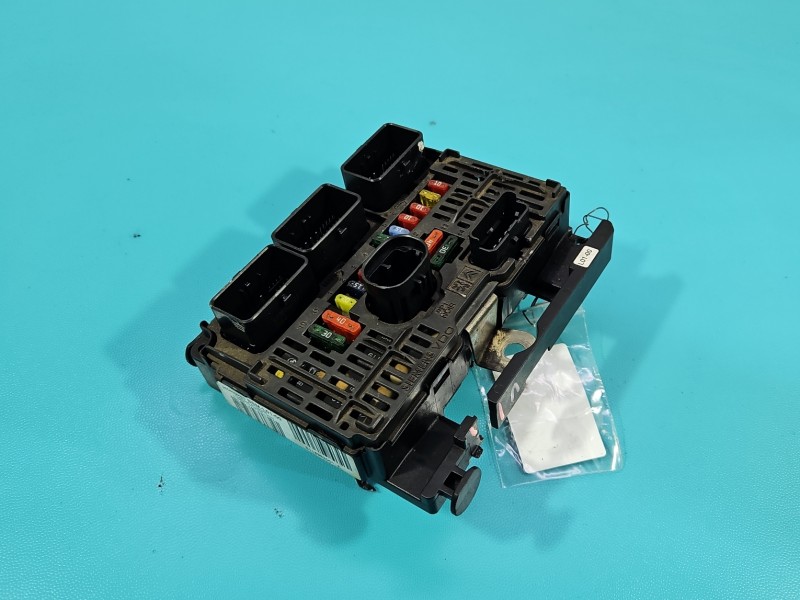 Sterownik moduł BSM, uszkodzone mocowanie Peugeot 407 9656086080