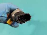 Listwa wtryskowa CZUJNIKI Volvo S60 I 0445215010, 8658252 2.4 D5
