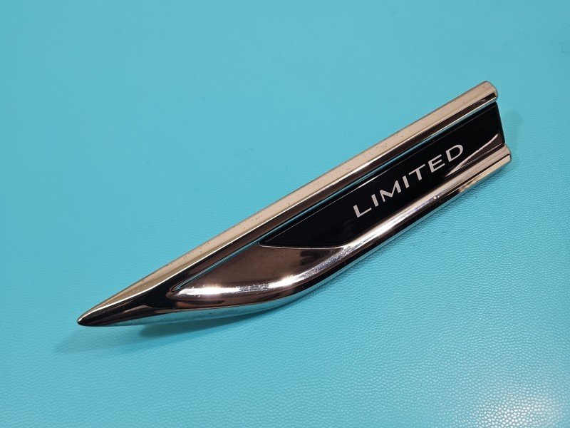 Listwa błotnika przód lewa Renault Talisman 638757750R, 638756713R Listwa błotnika przód lewa Renault Talisman 638757750R, 638756713R