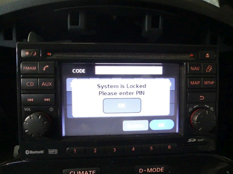 Radio fabryczne Nissan Juke I F15 10-19 9776566, 7612830090 radioodtwarzacz