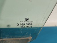 Szyba drzwi przód lewa Vw Golf plus HB