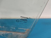 Szyba drzwi tył lewa Toyota Corolla E21 19- sedan