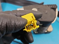 Pas bezpieczeństwa przód prawy pasażera Vw Touran I 1T1857706B