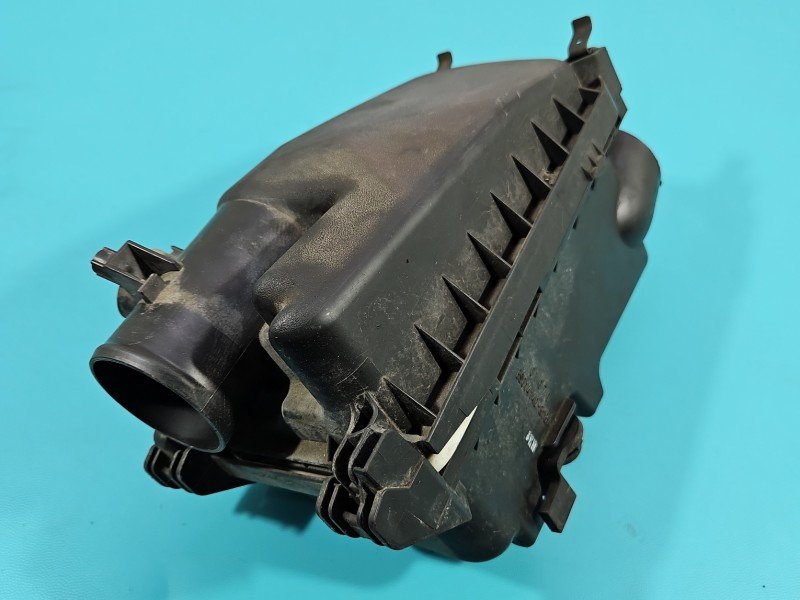 Obudowa filtra powietrza Toyota Yaris III BS014140-318 1.3 vvti (1NRFE)