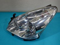 Reflektor lewy lampa przód Toyota Corolla Verso II EUROPA