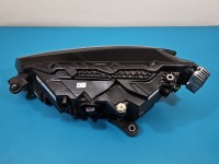 Reflektor prawy lampa przód Skoda Superb III EUROPA