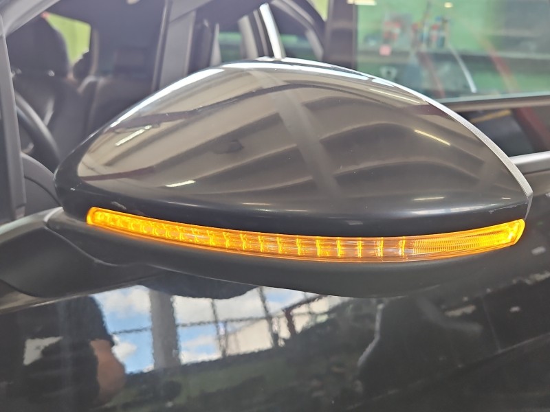 Lusterko lewe Vw Golf VII elektryczny, Europejska, Kod lakieru: L041, 6 pin europa