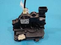 Zamek przód lewy 13431841 Opel Corsa E EUROPA Producent części: OPEL, 6pin