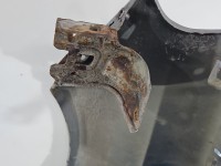 Błotnik przód prawy Fiat Grande Punto srebrny 595/A