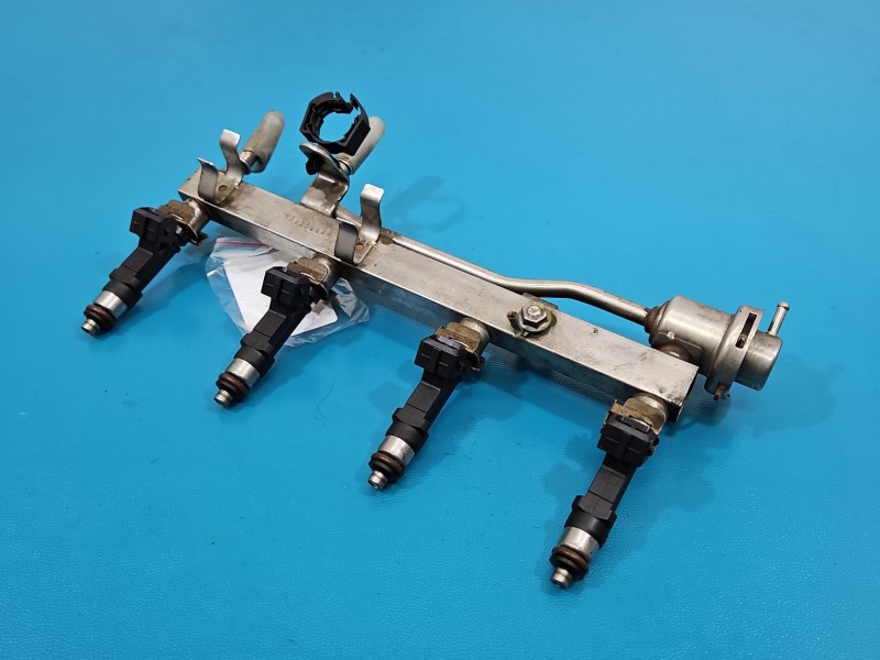 Wtryskiwacz listwa wtryskowa 0280158205 Opel Astra IV J 1.4 T 140KM