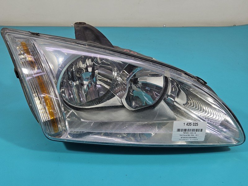 Reflektor prawy lampa przód Ford Focus Mk2 EUROPA Reflektor prawy lampa przód Ford Focus Mk2 EUROPA