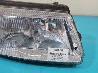 Reflektor prawy lampa przód Vw Passat B5 EUROPA