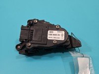 Pedał gazu potencjometr Renault Clio II 8200089851 1,2.0 16V