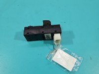 Przełącznik szyb Kia Ceed I 06- 369493, 711B03200197 Producent części: KIA EU Przełącznik szyb Kia Ceed I 06- 369493, 711B03200197 Producent części: KIA EU