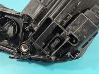 Reflektor prawy lampa przód Audi A4 B9 EUROPA