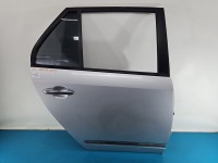 Drzwi tył prawe Kia Carens III 06-13 HB 5d srebrny 7S