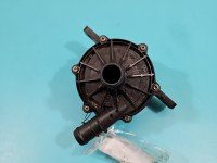 Pompka obiegu wody pompa Opel Insignia B 2.0 cdti 13541830
