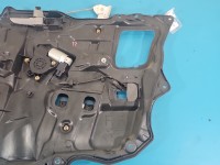 Podnośnik przód prawy SZYBY WINDA Mazda 3 I BK Producent części: Mazda, 6PIN, BP4K-5897X 5d HB