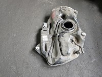 Zbiornik paliwa bak Toyota Corolla E21 19- 1.8 16V 77100-F4101