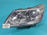 Reflektor lewy lampa przód Skoda Octavia II EUROPA
