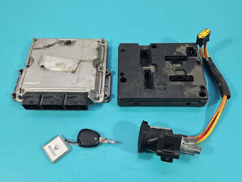 Komputer Sterownik silnika 0281010819, 8200029342B Renault Scenic I 1.9 dci