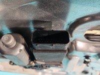 Podnośnik przód prawy Vw Passat B5 4d sedan