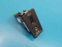 Gniazdo USB Vw Golf VII 5G0035222E