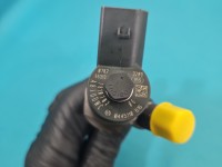 Wtryskiwacz BMW X5 F15 7810702, 0445110616 3.0d