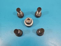 Śruby kół Vw Tiguan II 16- szpilki